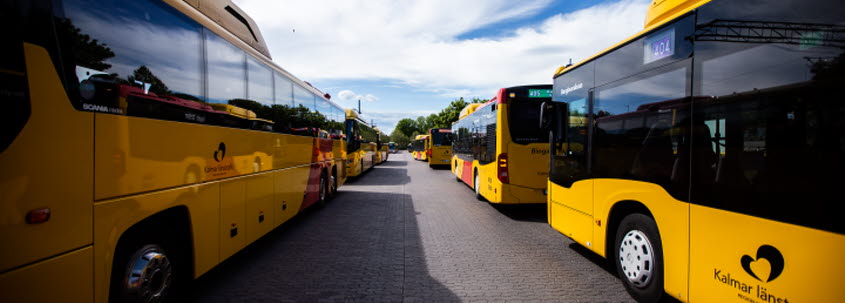 Kalmar länstrafiks bussar på Kalmar C.